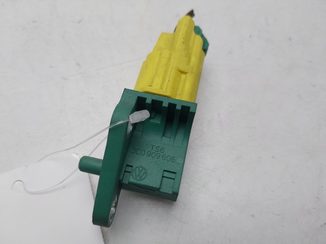 3C0909606 Sensor de airbag delantero  en stock Granada