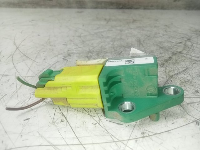 3C0909606 Sensor de airbag delantero  en stock Granada