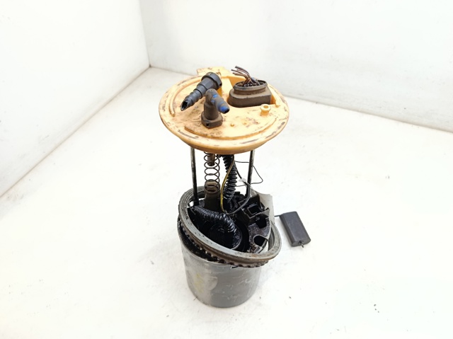 VAG 3C0919050AA Bomba de gasolina  en stock Terrassa