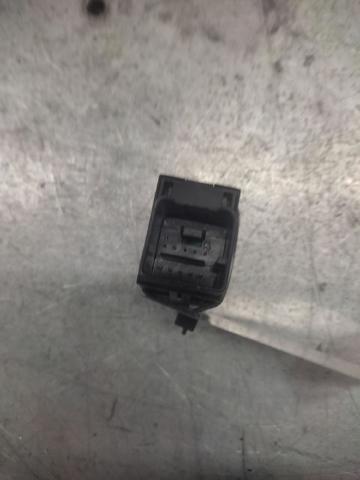 3C0927225C VAG Interruptor del freno de estacionamiento electromecánico  en stock Huelva