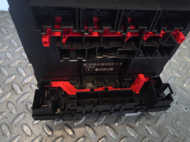 Caja reles / fusibles para volkswagen passat 2.0 tdi 16v bkp 3C0937049E