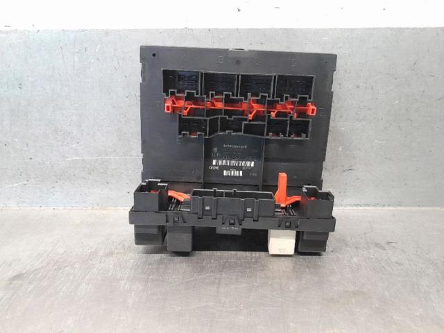 3C0937049E Módulo de control de red de a bordo  comprar en Pontevedra