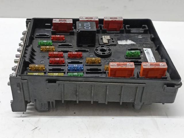 3C0937125 VAG Caja de fusibles  en stock Huelva