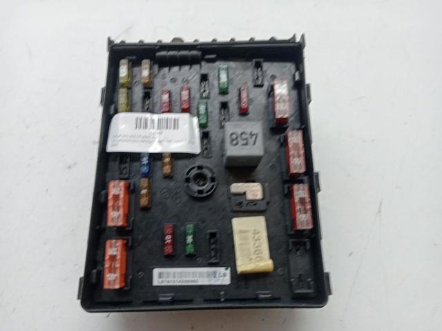 Caja reles para Volkswagen Passat (3C2)