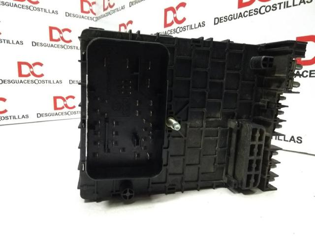 VAG 3C0937125 Caja de fusibles comprar Barcelona