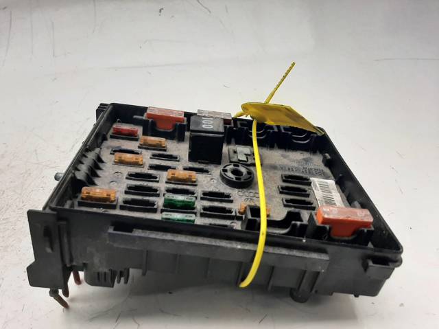 3C0937125A Caja de fusibles  comprar en Reus