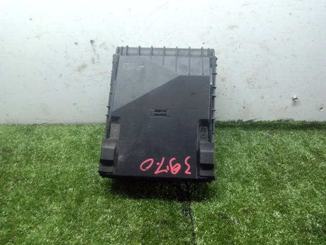 3C0937125A VAG Caja de fusibles  en stock Gandía