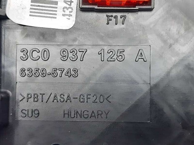 3C0937125A Caja de fusibles  comprar en Pontevedra