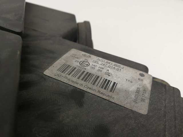 VAG 3C0941005J Faro izquierdo  comprar en Ponferrada