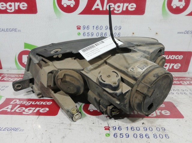 VAG 3C0941006M Faro derecho  en stock Terrassa