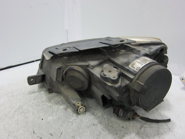 3C0941006M VAG Faro derecho  comprar en Jaén