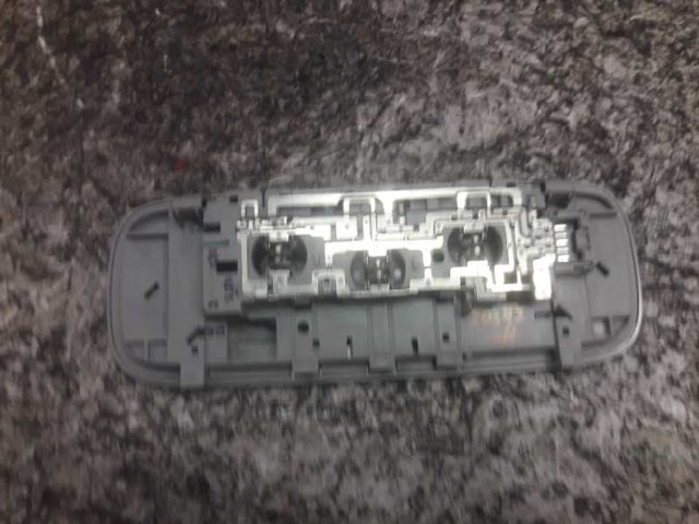 3C0947291C Luz interior trasera  en stock Sabadell