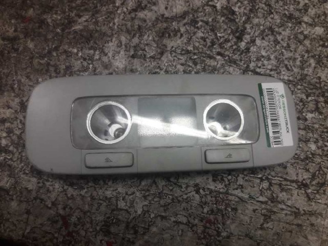 VAG 3C0947291C Luz interior trasera  comprar en Ponferrada