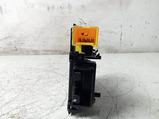 3C0953549L Conmutador de la columna de dirección completo  disponible Utrera