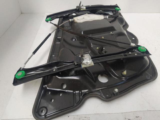 VAG 3C0959792C Motor del elevalunas de la puerta delantera izquierda  disponible Valladolid
