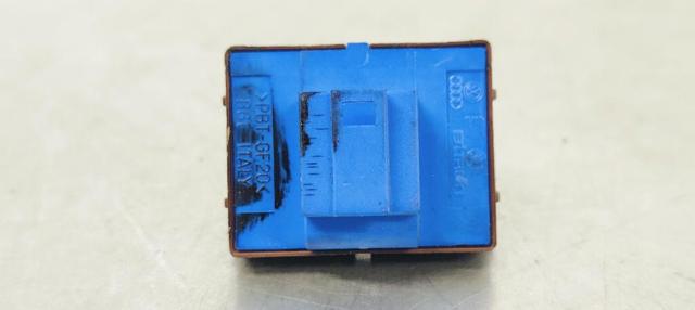 VAG 3C0959903B Botón de accionamiento del cierre de la tapa del maletero (puerta trasera 3/5)  en stock Valencia