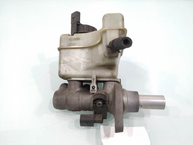 Deposito liquido de frenos Audi Q3  (8UB, 8UG)