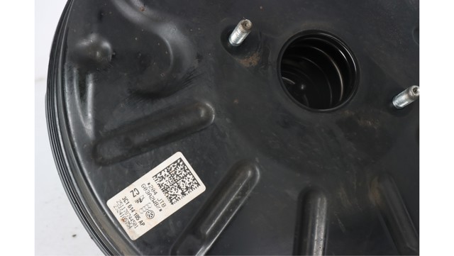 Servofreno de vacío Passat  sedán (2010-2016) original desde 76,96 €