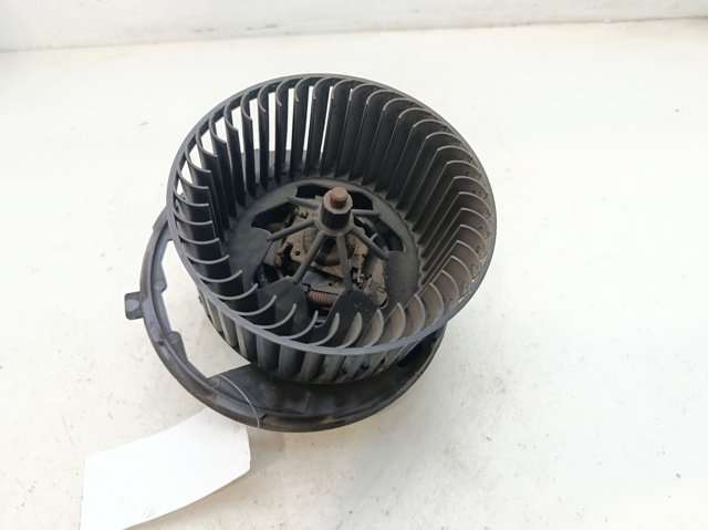 VAG 3C1820015J Ventilador habitáculo  en stock Terrassa