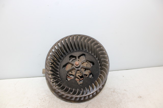 VAG 3C1820015N Ventilador habitáculo  en stock Terrassa