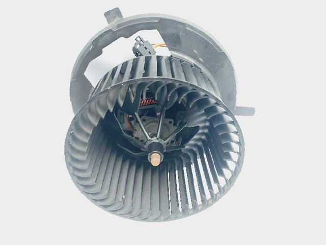 VAG 3C1820015Q Ventilador habitáculo  en stock Terrassa