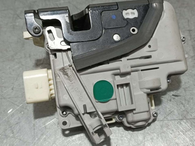 VAG 3C1837015B Cerradura  en stock Terrassa