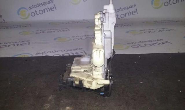 3C1837016A VAG Cerradura de puerta delantera derecha  comprar en Jaén