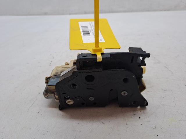 3C1837016A Cerradura de puerta delantera derecha  comprar en Pontevedra