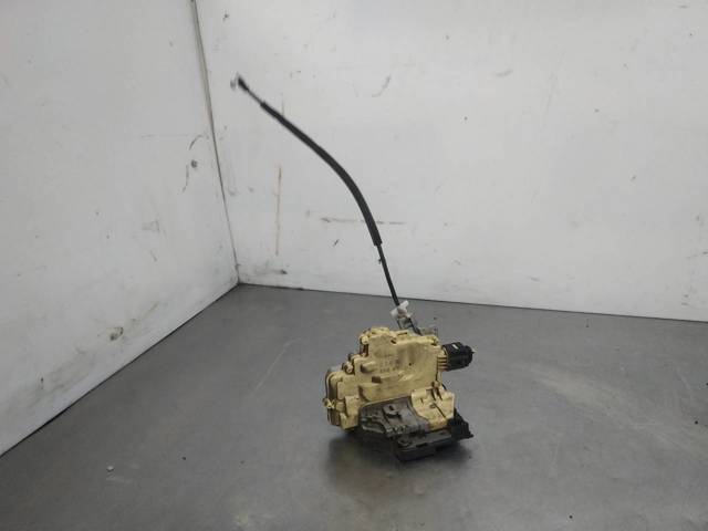 3C1837016A VAG Cerradura de puerta delantera derecha  en stock Huelva
