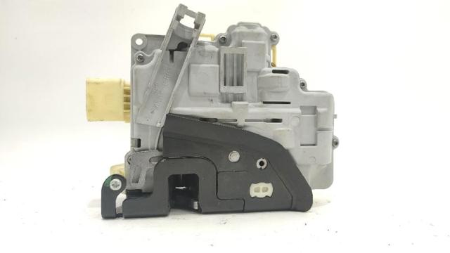 VAG 3C1837016B Cerradura de puerta delantera derecha  disponible Lugo