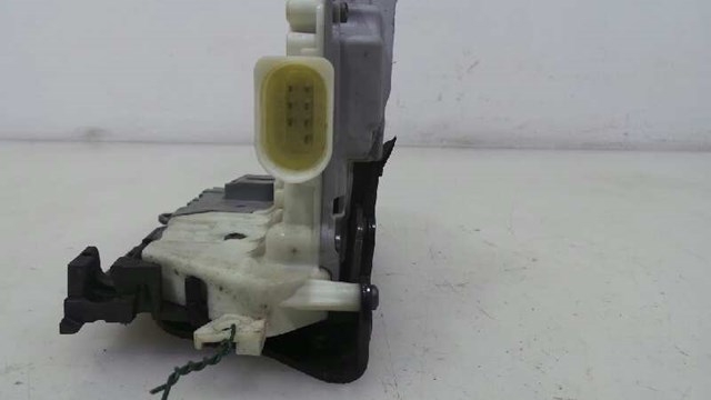 VAG 3C1837016B Cerradura de puerta delantera derecha  comprar en Murcia