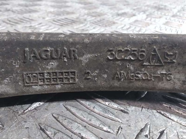 3C256 Brazo inferior derecho de la suspensión delantera  en stock Granada