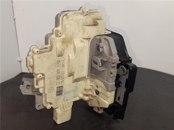 VAG 3C2837015A Cerradura de puerta delantera izquierda  disponible España