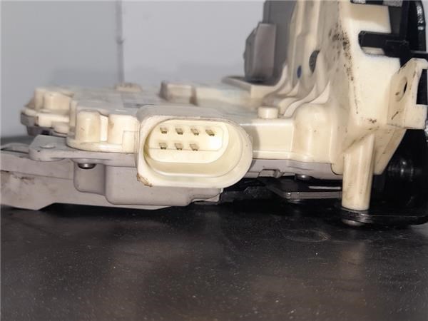 VAG 3C2837015A Cerradura de puerta delantera izquierda  comprar en Ponferrada