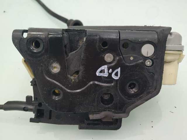 VAG 3C2837016A Cerradura de puerta delantera derecha  en stock Salamanca