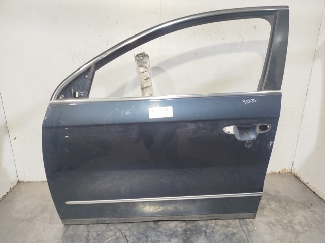 Puerta del conductor para Volkswagen Passat (3C5)