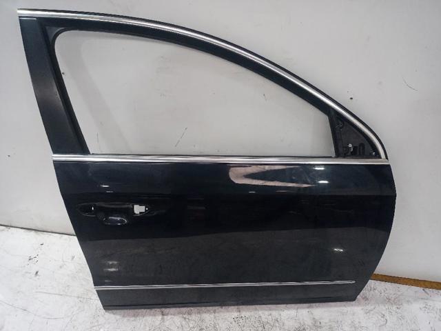 VAG 3C4831056J Puerta delantera derecha  disponible España