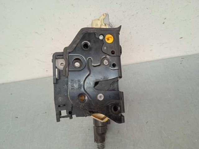 VAG 3C4839015A Cerradura de puerta trasera izquierda  en stock Salamanca
