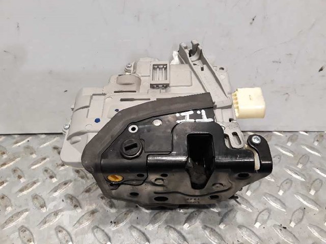 3C4839015B Cerradura de puerta trasera izquierda comprar Sevilla