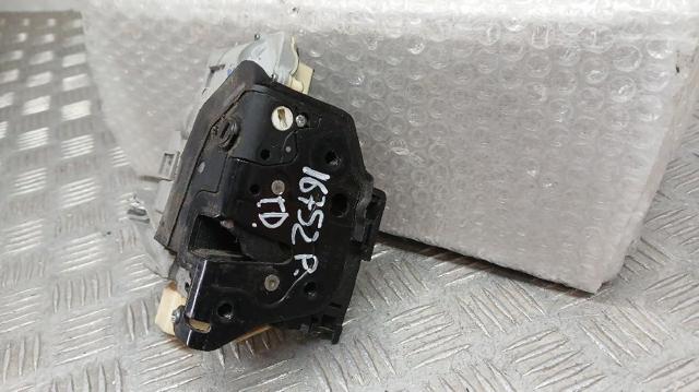 3C4839016A Cerradura de la puerta trasera derecha  disponible Burgos
