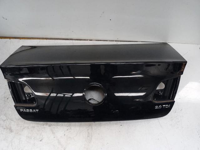 3C5827025H VAG Tapa maletero  en stock Córdoba