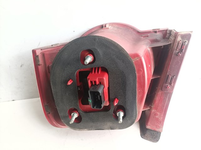 VAG 3C5945095C Piloto trasero exterior izquierdo  en stock Terrassa