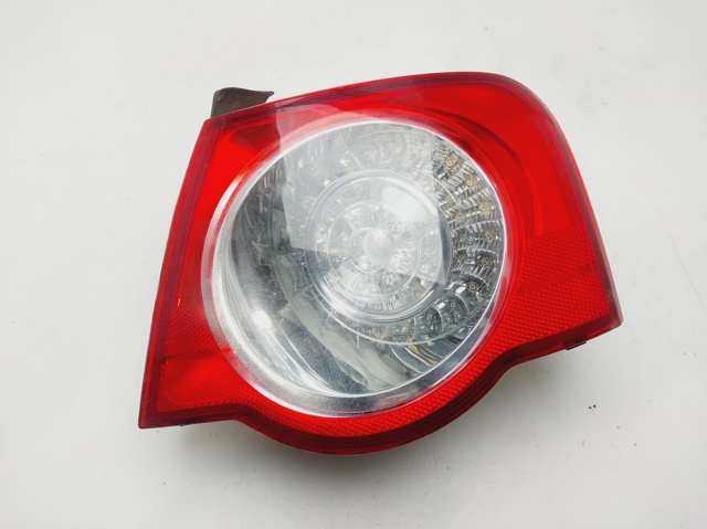 3C5945096H Piloto trasero exterior derecho  comprar en Pontevedra