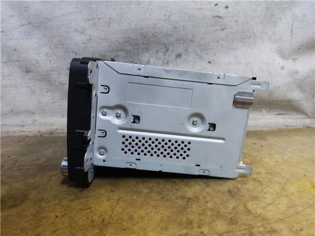 3C8035195F Radio AM/FM  disponible Utrera