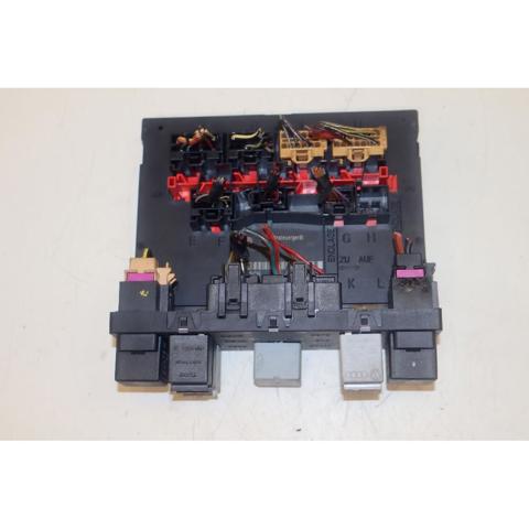 VAG 3C8937049E Módulo de control de red de a bordo  en stock Valencia