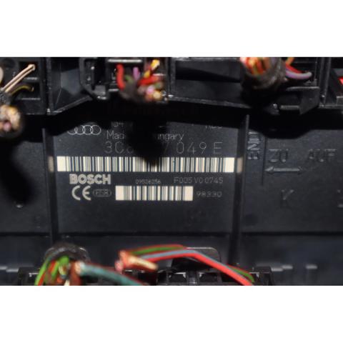 VAG 3C8937049E Módulo de control de red de a bordo  en stock Terrassa