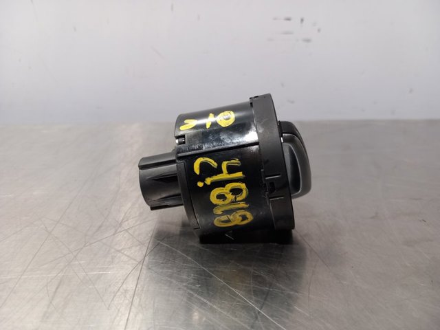 VAG 3C8941431 Interruptor de luces en el tablero comprar Barcelona