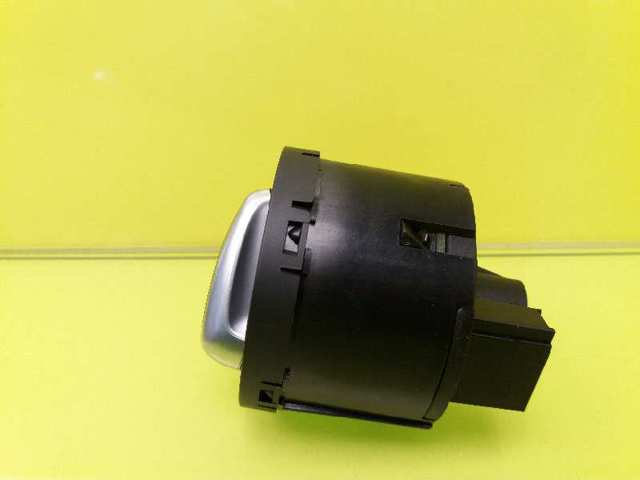 3C8941431A VAG Interruptor de luces en el tablero  disponible Vigo