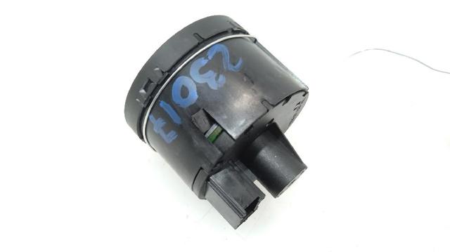 3C8941431AXSH Interruptor de luces en el tablero  en stock Sabadell