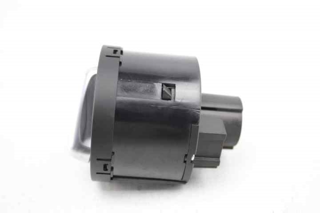3C8941431C Interruptor de luces en el tablero comprar Girona